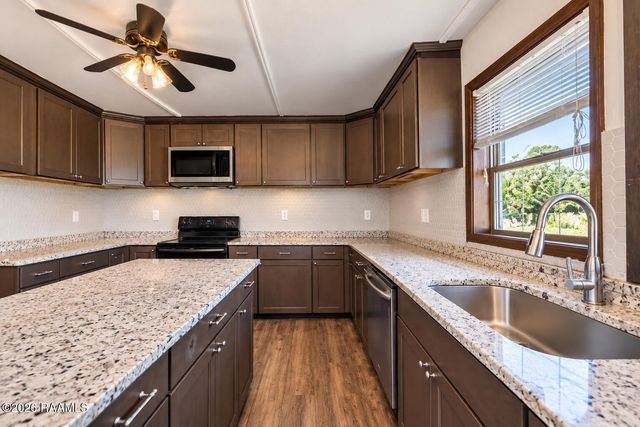 803 Roger Road, Scott, LA 70583