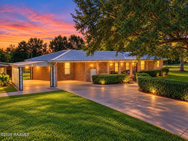 803 Roger Road, Scott, LA 70583