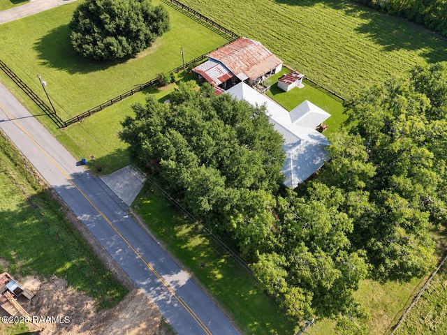 803 Roger Road, Scott, LA 70583