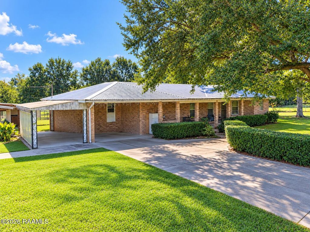 803 Roger Road, Scott, LA 70583