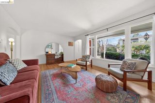 3734 McClelland St, Oakland, CA 94619