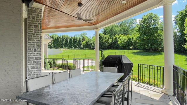 5706 Harrods Glen Dr, Prospect, KY 40059