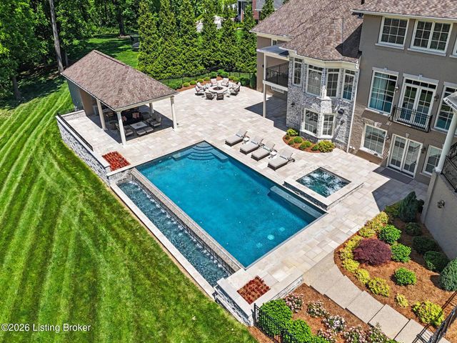 5706 Harrods Glen Dr, Prospect, KY 40059