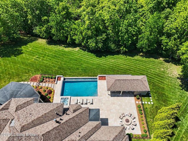5706 Harrods Glen Dr, Prospect, KY 40059