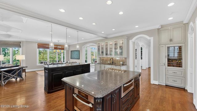 5706 Harrods Glen Dr, Prospect, KY 40059