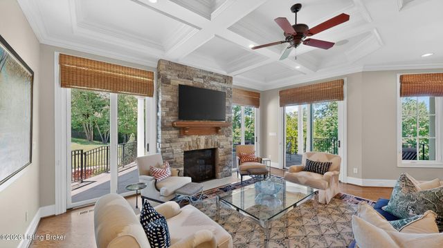 5706 Harrods Glen Dr, Prospect, KY 40059