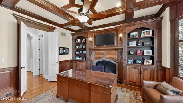 5706 Harrods Glen Dr, Prospect, KY 40059