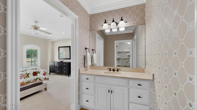 5706 Harrods Glen Dr, Prospect, KY 40059
