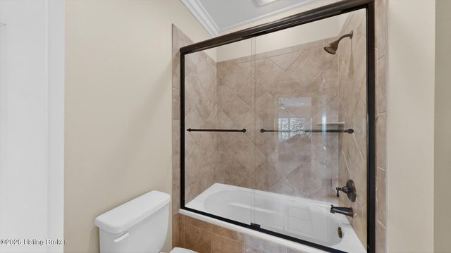 5706 Harrods Glen Dr, Prospect, KY 40059