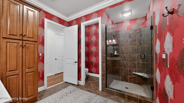 5706 Harrods Glen Dr, Prospect, KY 40059