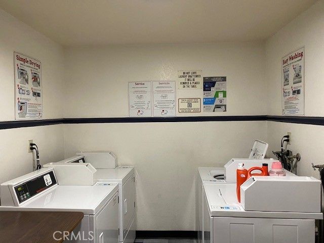 18530 Hatteras Street 218, Tarzana, CA 91356