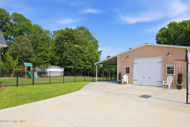 123 Bath Circle, Washington, NC 27889