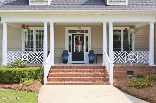 123 Bath Circle, Washington, NC 27889