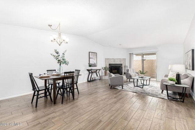 3033 N 37TH Street 1, Phoenix, AZ 85018