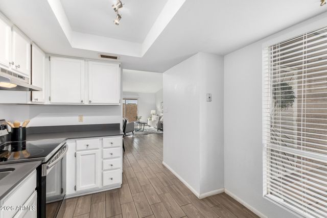 3033 N 37TH Street 1, Phoenix, AZ 85018