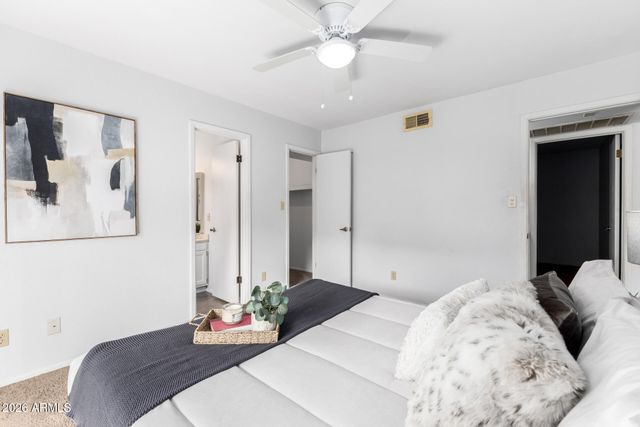 3033 N 37TH Street 1, Phoenix, AZ 85018