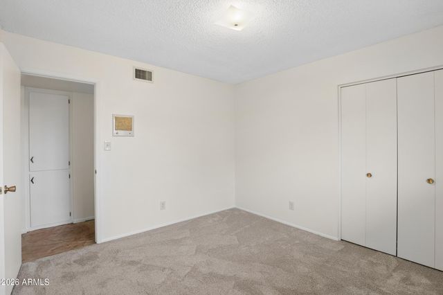 1014 E BALBOA Circle, Tempe, AZ 85282