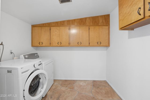 1014 E BALBOA Circle, Tempe, AZ 85282