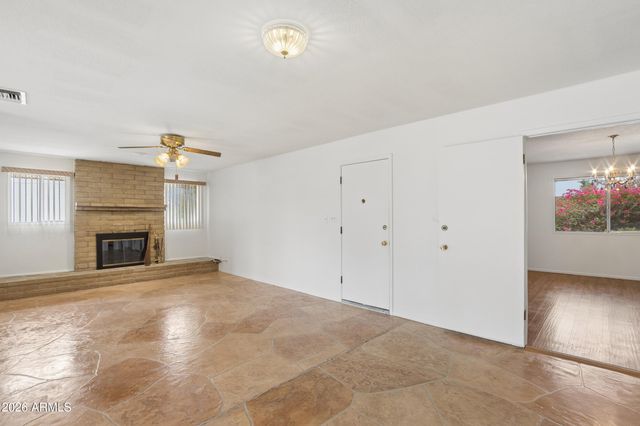 1014 E BALBOA Circle, Tempe, AZ 85282
