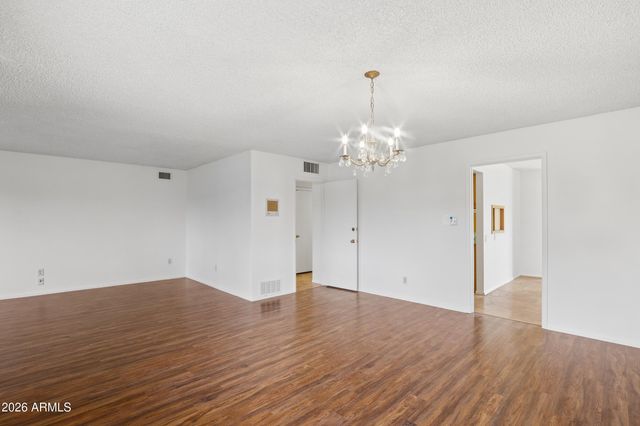 1014 E BALBOA Circle, Tempe, AZ 85282