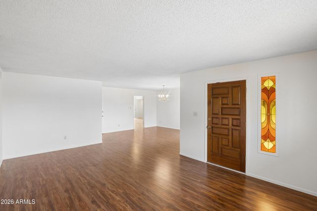 1014 E BALBOA Circle, Tempe, AZ 85282