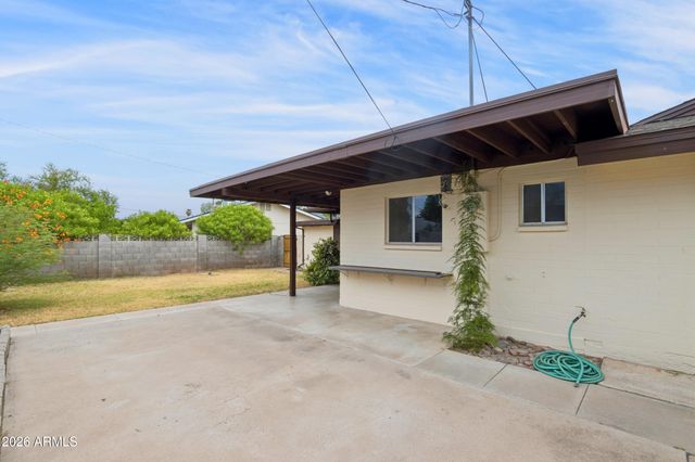 1014 E BALBOA Circle, Tempe, AZ 85282