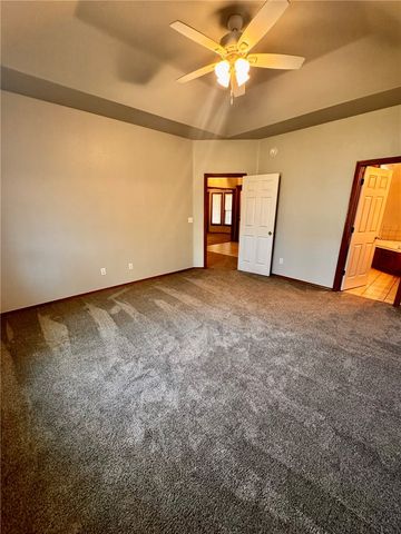 3802 SW Maple Road, Bentonville, AR 72712