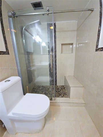 2851 NE 183rd St 905E, Aventura, FL 33160