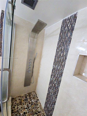 2851 NE 183rd St 905E, Aventura, FL 33160