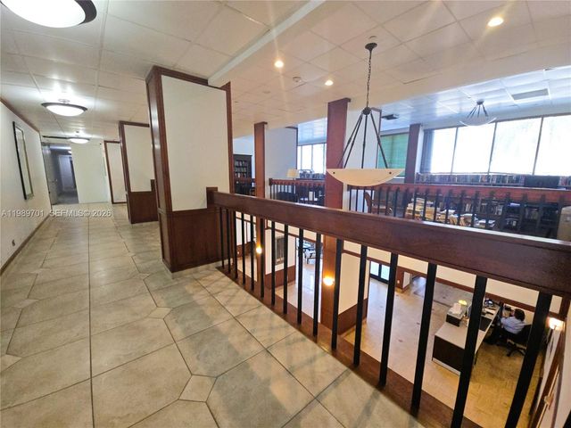 2851 NE 183rd St 905E, Aventura, FL 33160