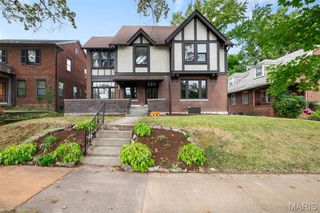 739 Radcliffe Avenue, University City, MO 63130