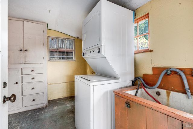 751 Verano Ave, Sonoma, CA 95476