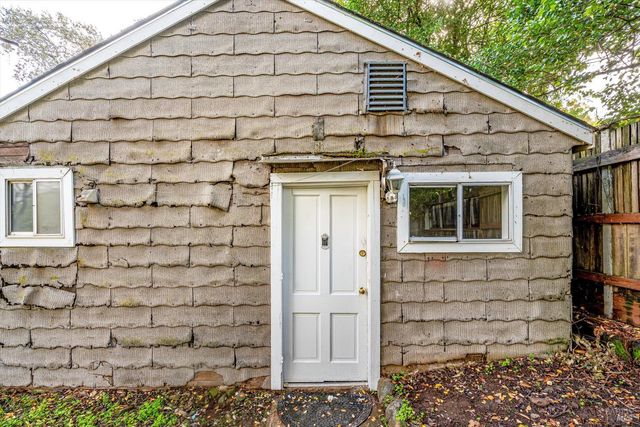 751 Verano Ave, Sonoma, CA 95476