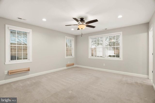 8875 CARROLLTON AVE, Savage, MD 20763