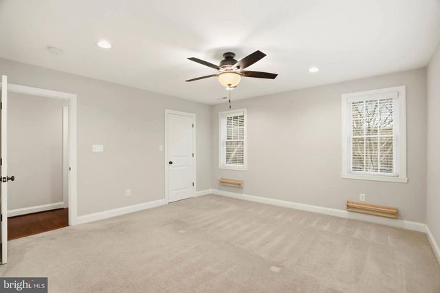 8875 CARROLLTON AVE, Savage, MD 20763