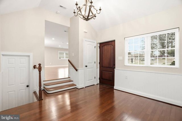 8875 CARROLLTON AVE, Savage, MD 20763