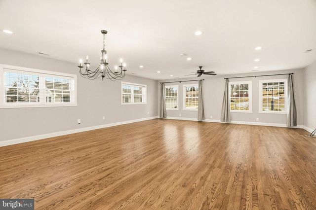 8875 CARROLLTON AVE, Savage, MD 20763