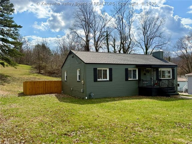 910 Cross Lanes Drive, Cross Lanes, WV 25313