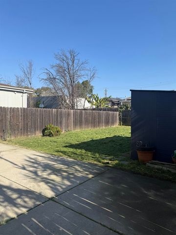 2416 Linden Street, Oakland, CA 94607