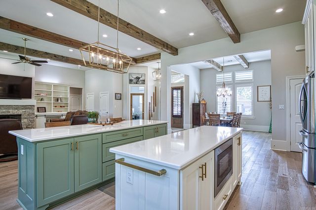 37 Elcano Drive, Hot Springs Village, AR 71909