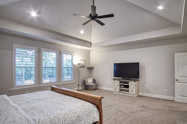 37 Elcano Drive, Hot Springs Village, AR 71909