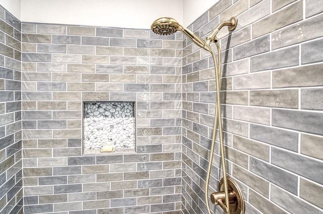 37 Elcano Drive, Hot Springs Village, AR 71909