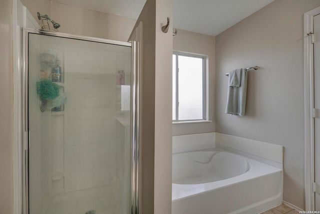 8422 Parkdale, San Antonio, TX 78249