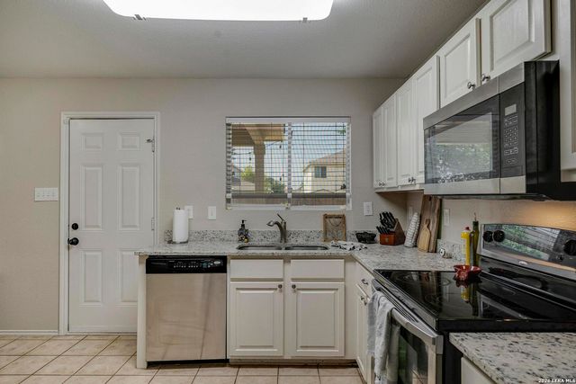 8422 Parkdale, San Antonio, TX 78249