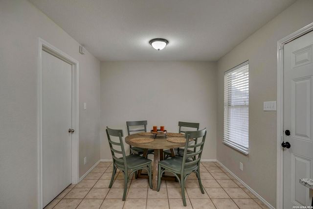 8422 Parkdale, San Antonio, TX 78249