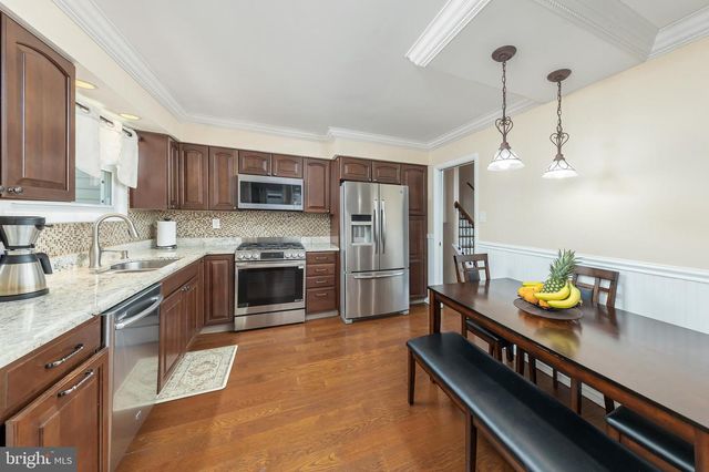 15 CLEMSON RD, Cherry Hill, NJ 08034