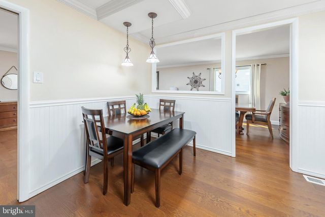 15 CLEMSON RD, Cherry Hill, NJ 08034