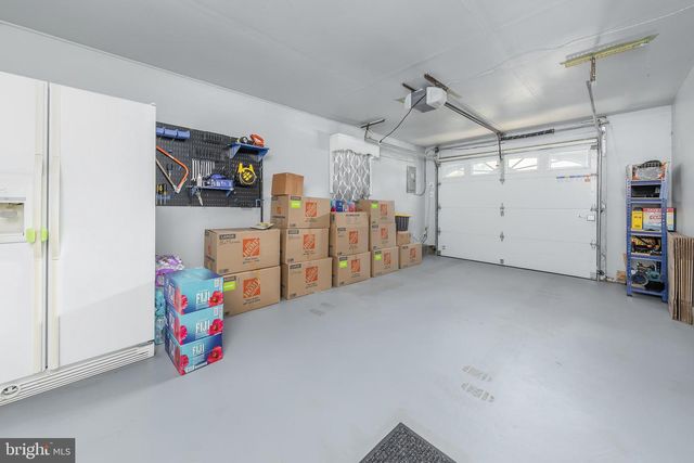 15 CLEMSON RD, Cherry Hill, NJ 08034