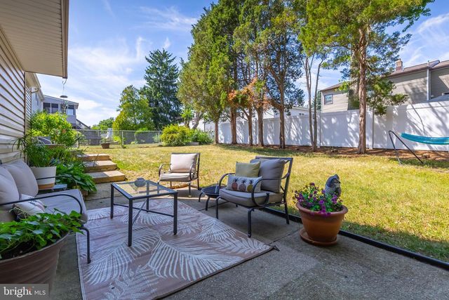 15 CLEMSON RD, Cherry Hill, NJ 08034