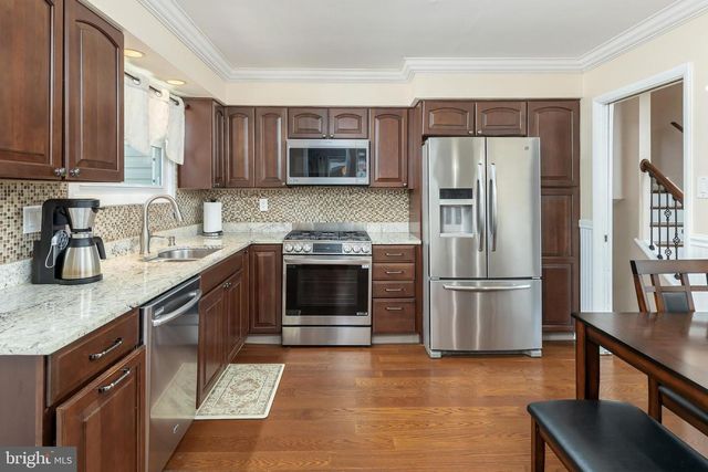 15 CLEMSON RD, Cherry Hill, NJ 08034